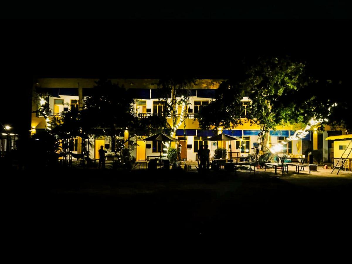 The Hostel Air بوشكار المظهر الخارجي الصورة