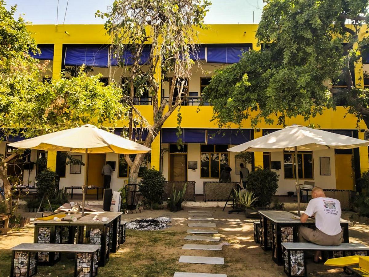 The Hostel Air بوشكار المظهر الخارجي الصورة
