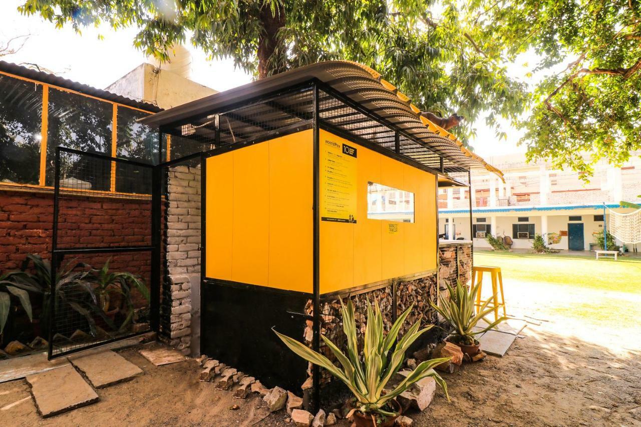 The Hostel Air بوشكار المظهر الخارجي الصورة
